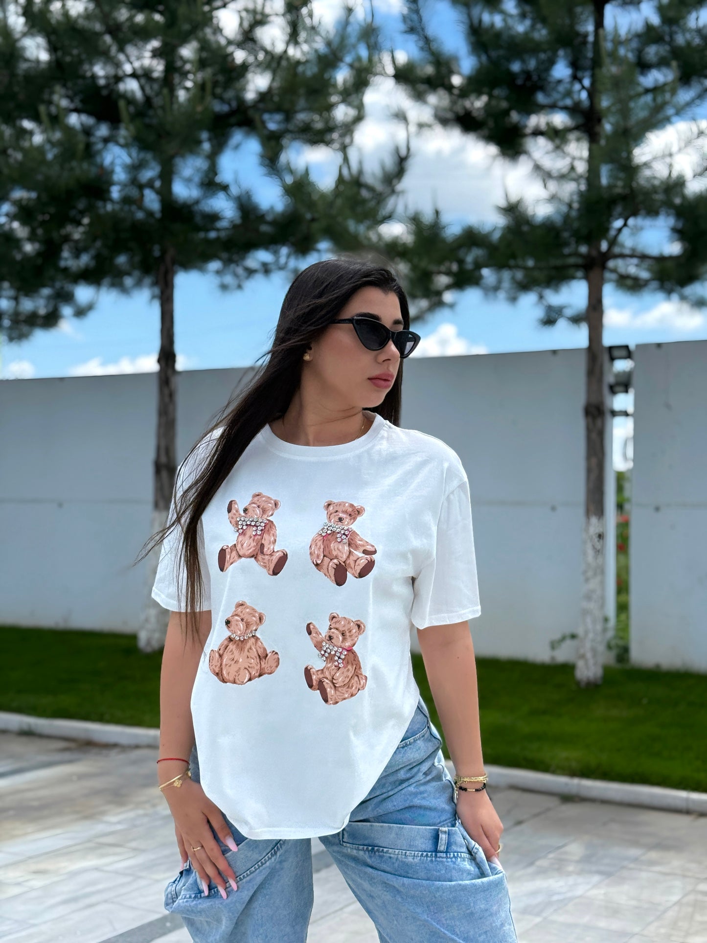 TRICOU CRYSTAL BOW